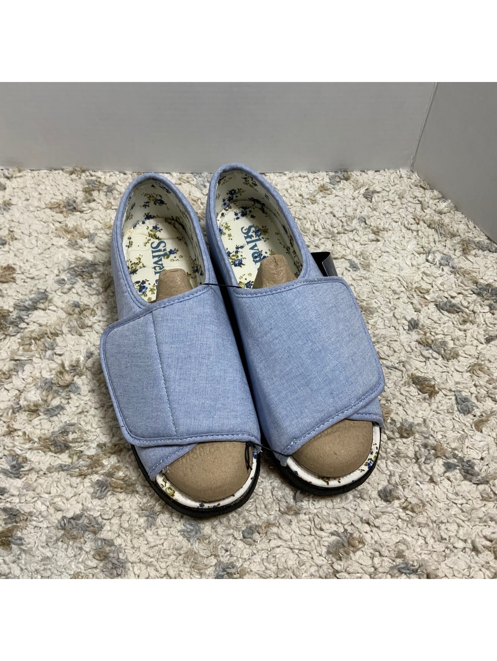 Brand New Silverts adjustable slippers W10 M8